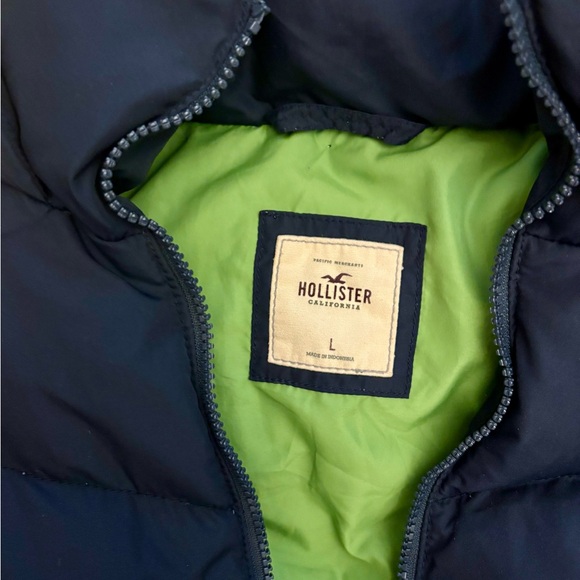 Y2K Hollister Puffer Vest Navy and Green Puffer Vest - Picture 2 of 7